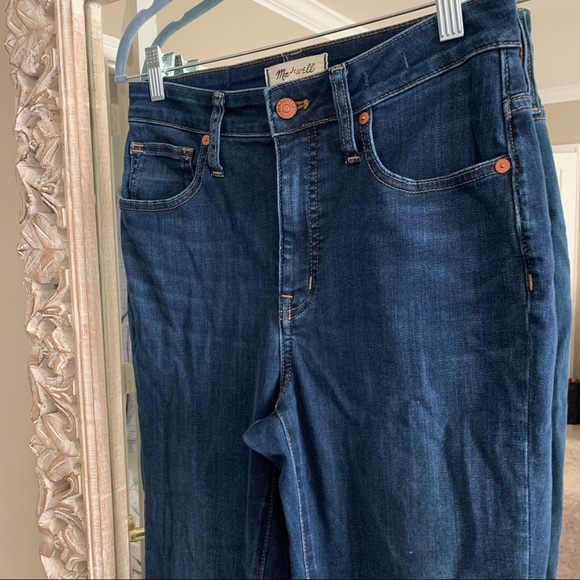 Curvy High Rise Skinny Jeans - Picture 7 of 7